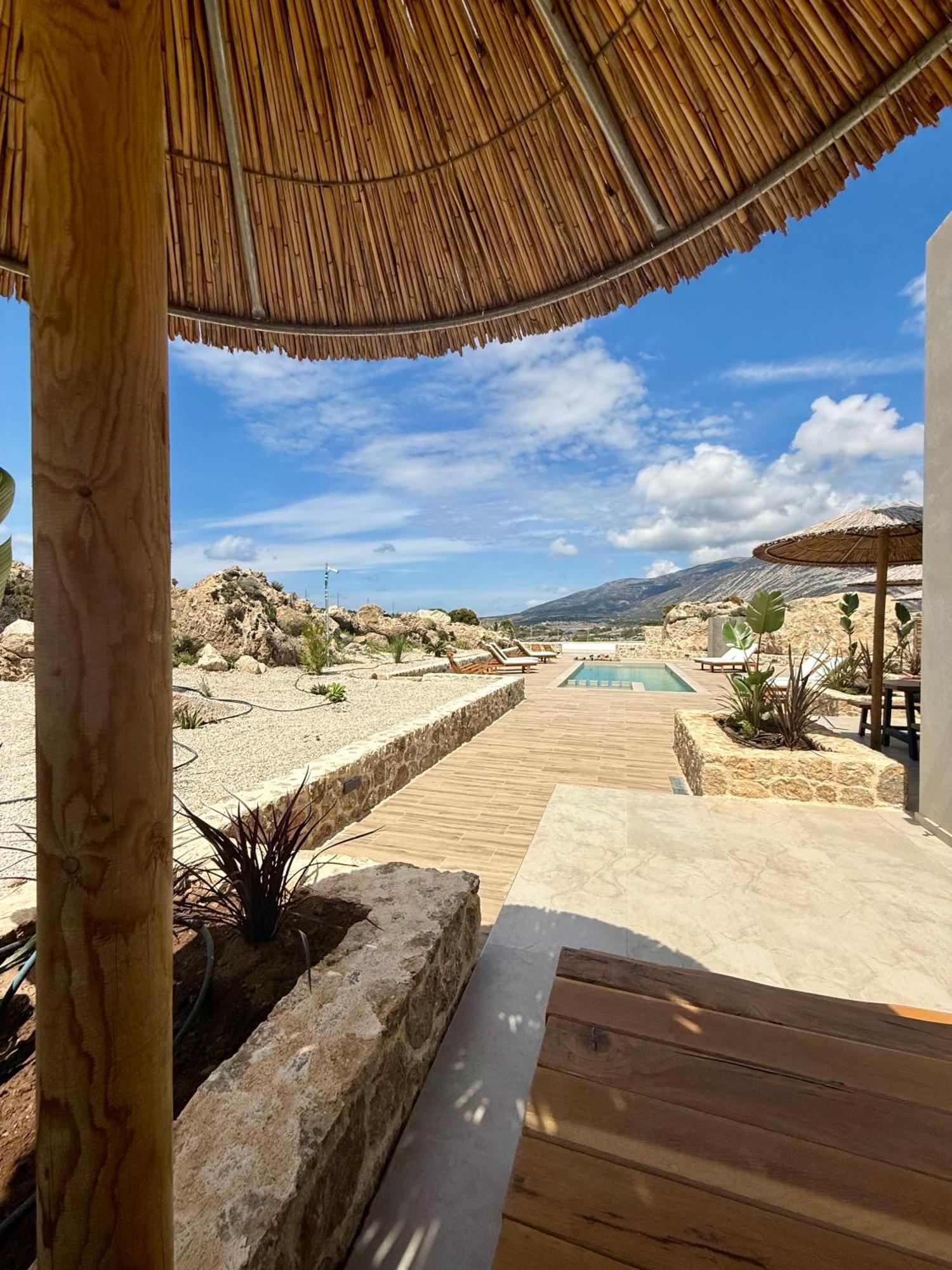 Cove Elafonisi Apartments Agios Pandeleimon  Екстериор снимка